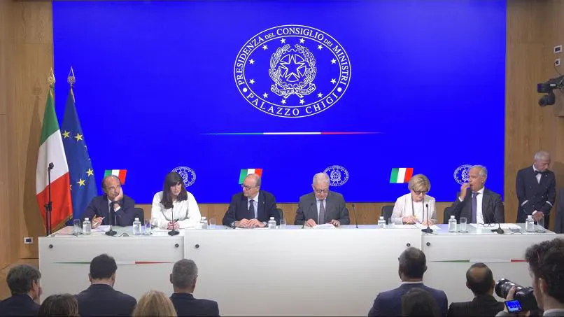 Cdm: ok ai decreti attuativi sull'IA, introdotto un nuovo reato