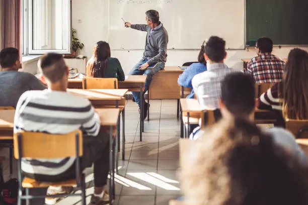 Cervello degli studenti: perché voti e interrogazioni non bastano più