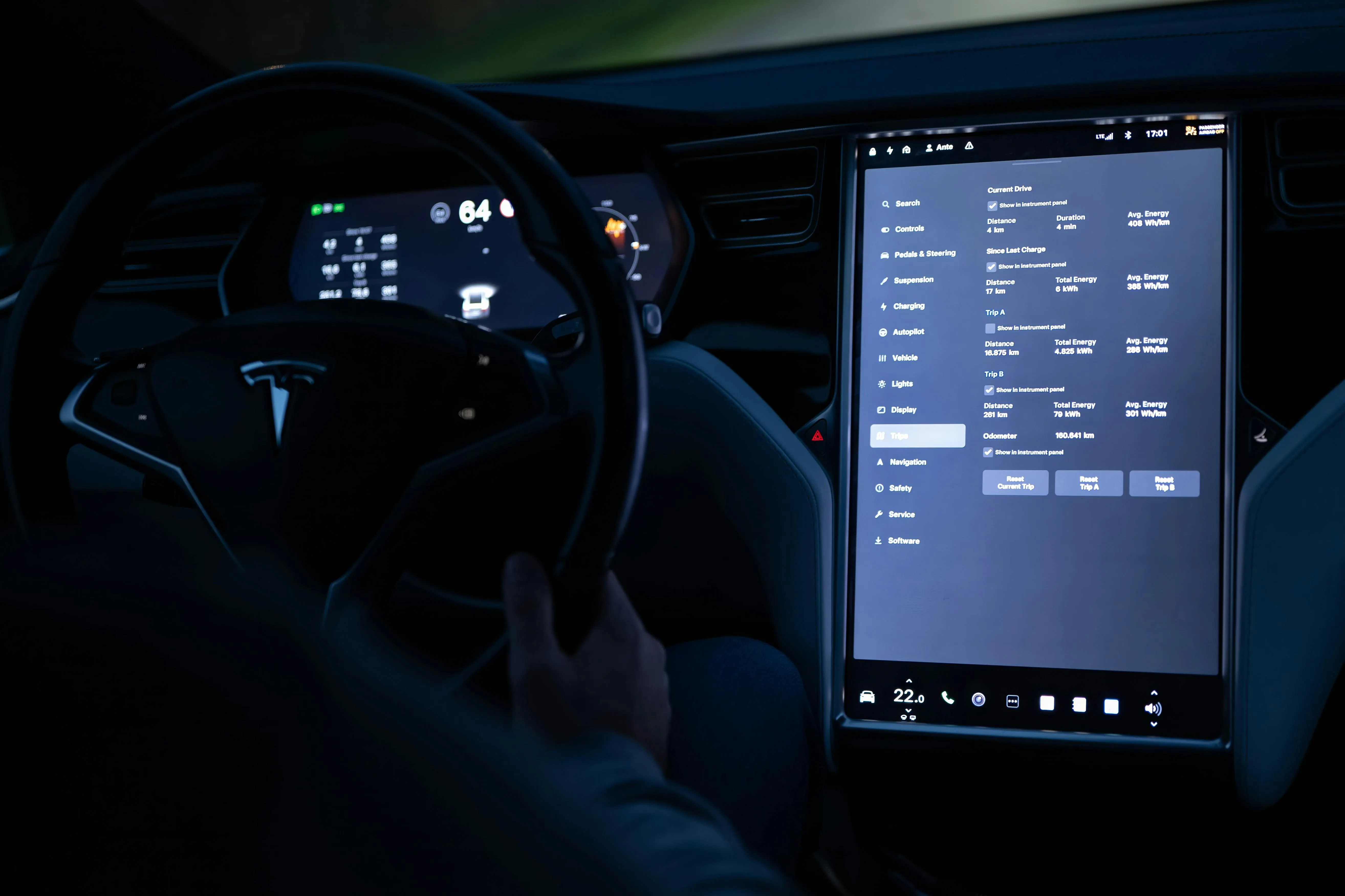 ChatGPT sbarca su CarPlay: l'intelligenza artificiale di OpenAI ora parla dal cruscotto dell'auto