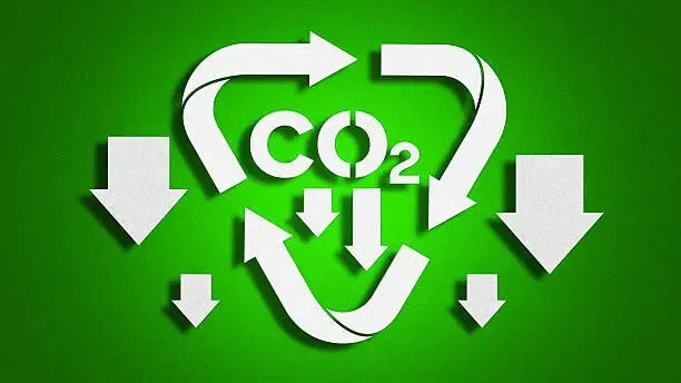 Taglio della CO2: I retroscena dell'accordo UE e l'effetto sulle bollette degli italiani