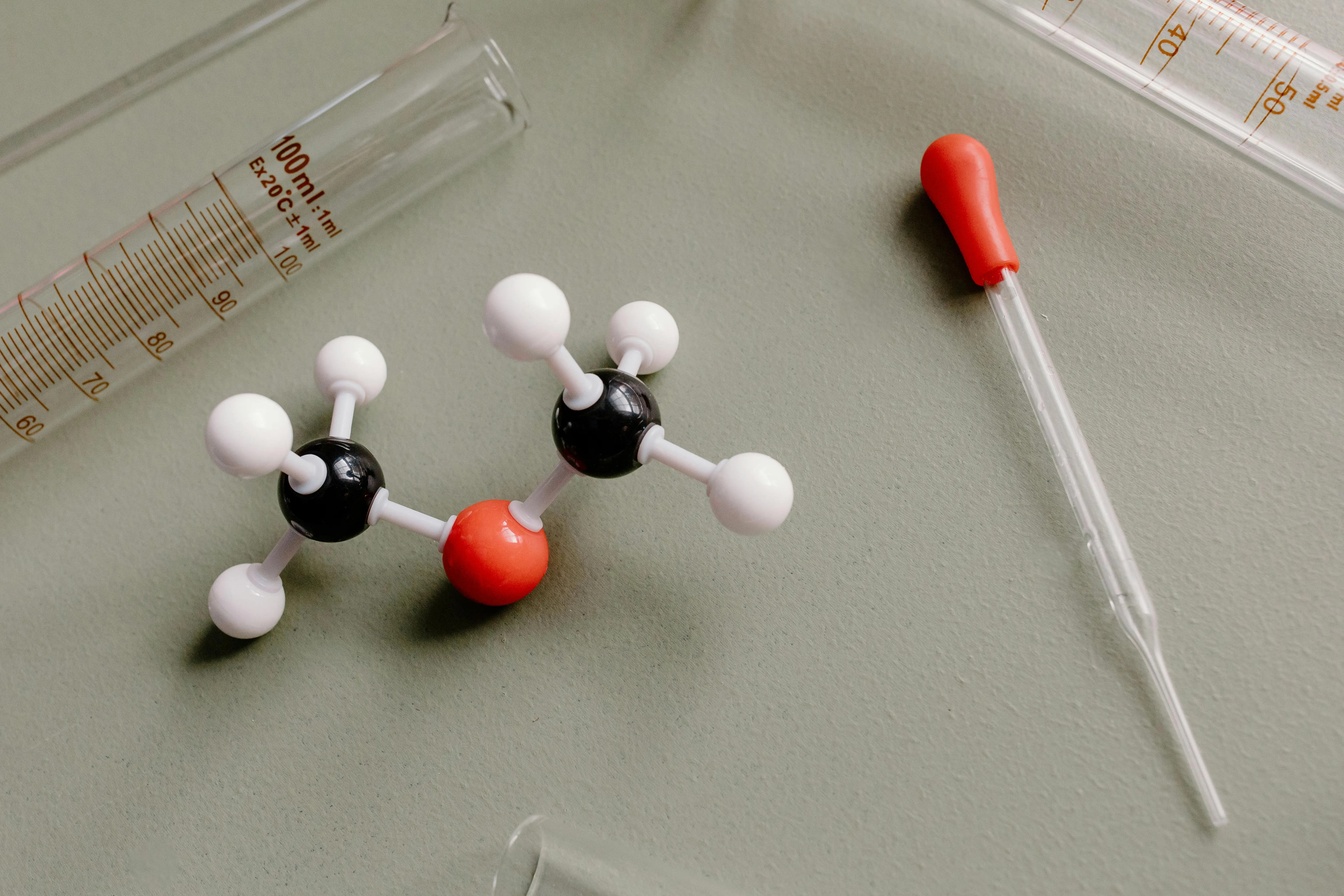 Come 1.785 microproteine stanno ridisegnando il proteoma umano: lo studio su Nature