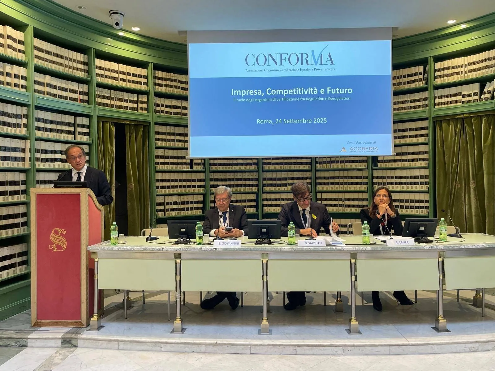 Certificazioni: la chiave per la competitività delle imprese italiane sui mercati globali