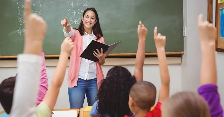 Congedo parentale docenti fino a 14 anni: il vero costo in busta paga