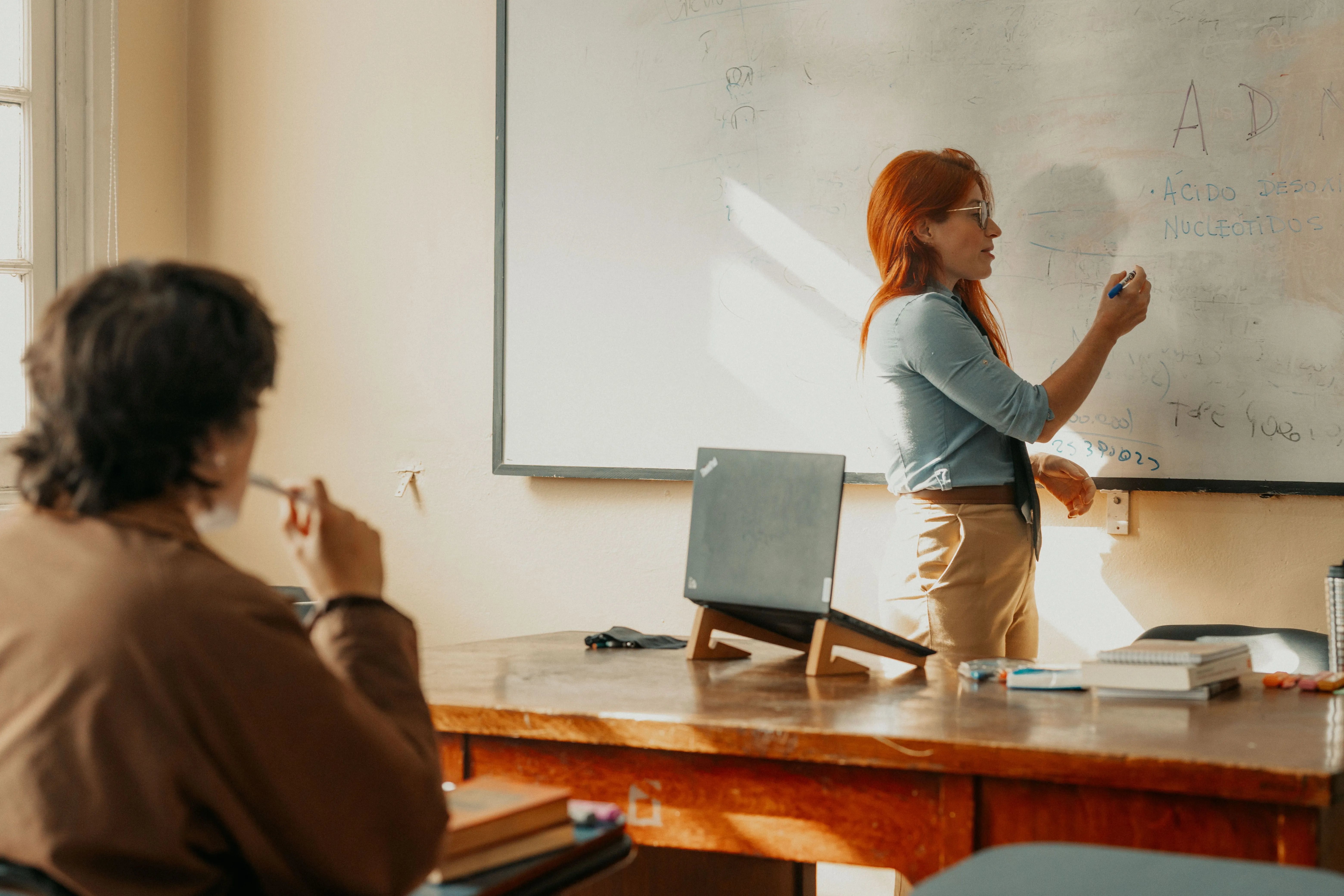 Cosa fanno davvero i docenti in estate, da giugno a settembre