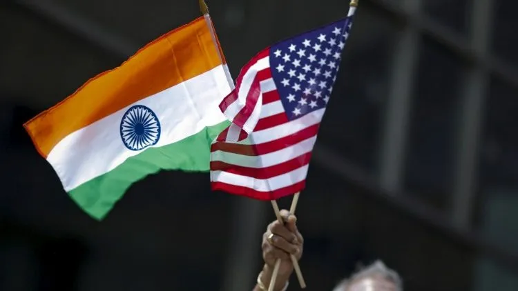 Escalation delle Tensioni Commerciali tra India e Stati Uniti: Crescono le Richieste di Boicottaggio degli Studi negli USA