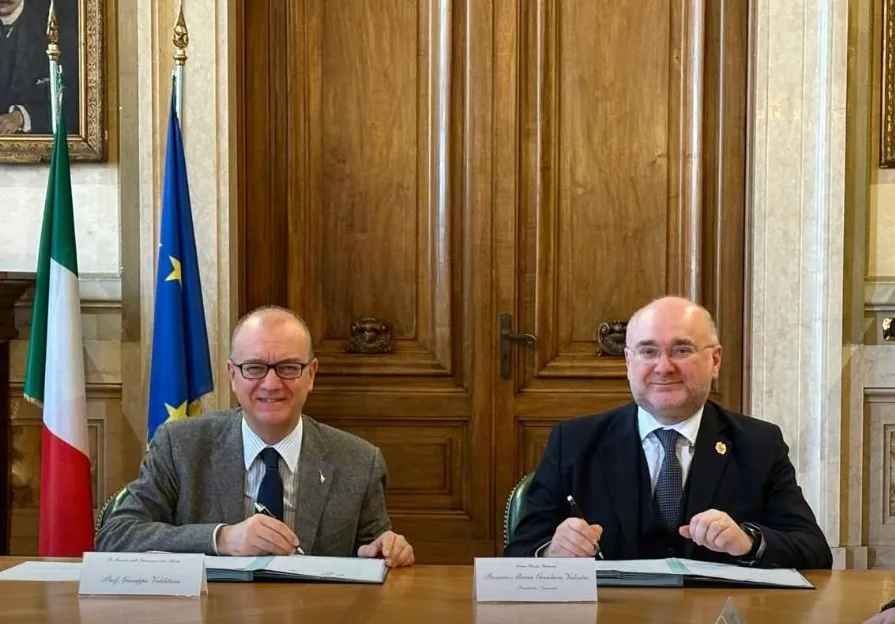 Croce Rossa Italiana e Ministero dell'Istruzione: Nuovo Protocollo per Promuovere il Volontariato nelle Scuole