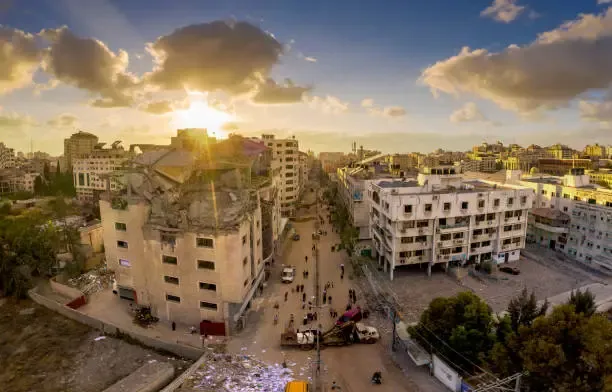 Dall’Iran a Gaza: l’Esperimento Politico di Trump e Netanyahu tra Nucleare, Diplomazia e Preoccupazioni Occidentali