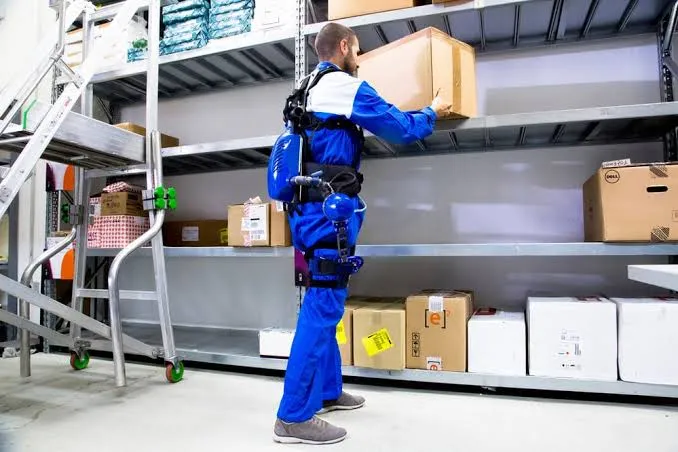 Dall'orbita alla schiena, la ricerca IIT a Maker Faire con Rosaia e XoTrunk