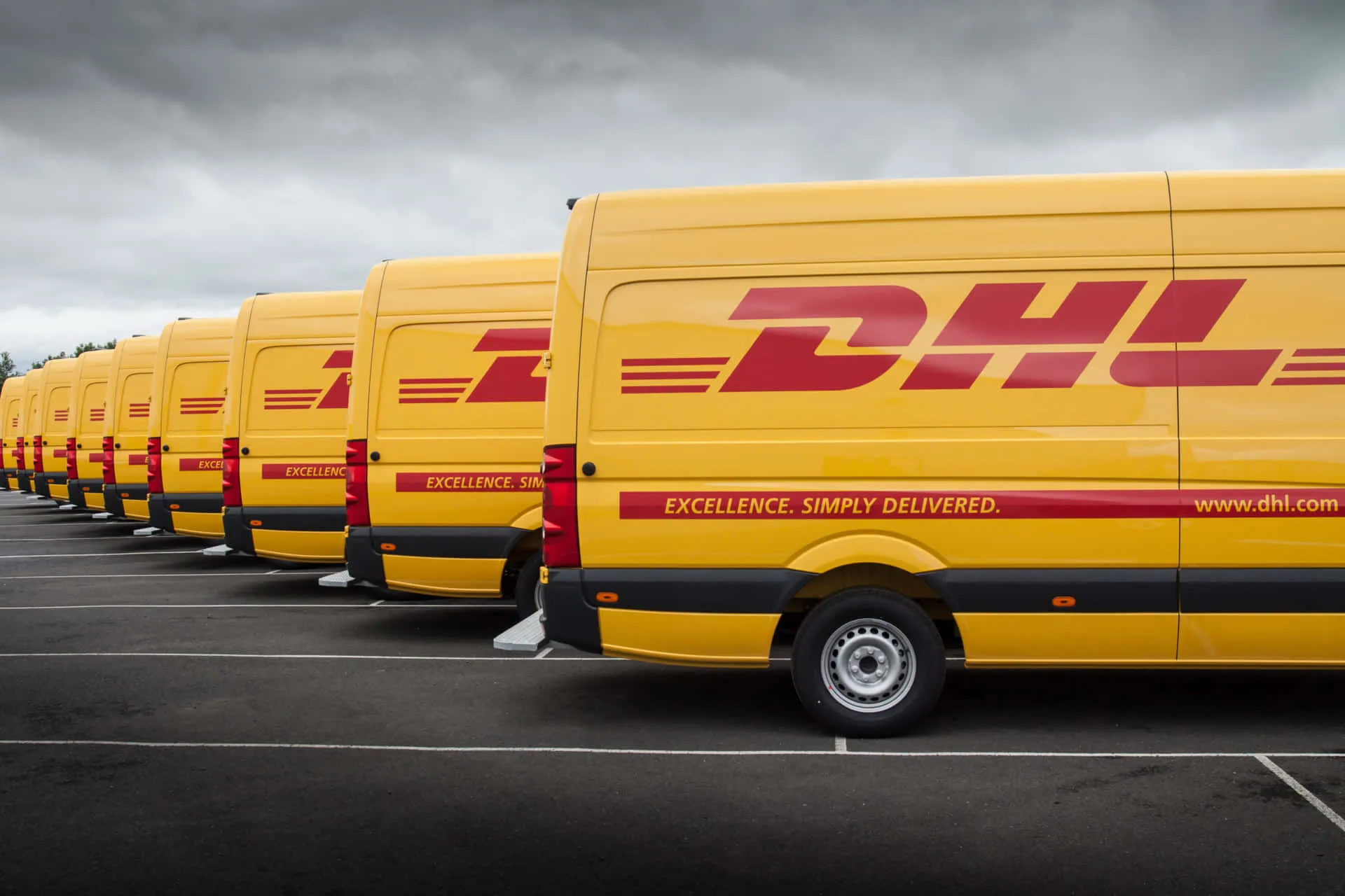 DHL e la Sfida Demografica: L’Intelligenza Artificiale come Svolta per la Gestione delle Risorse Umane nella Logistica Tedesca