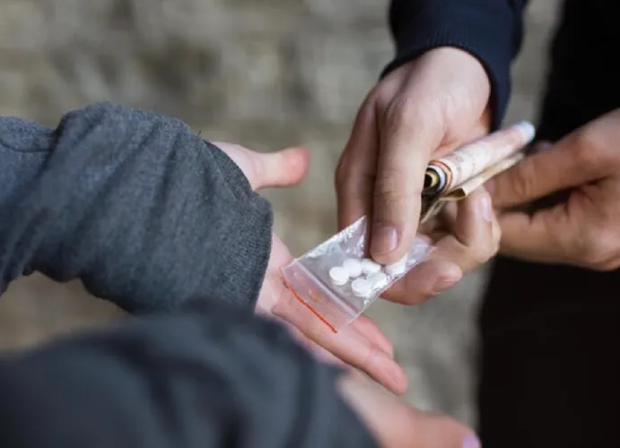 Diagnosi di cancro e aumento della criminalità: l'effetto 'Breaking Bad' secondo uno studio danese
