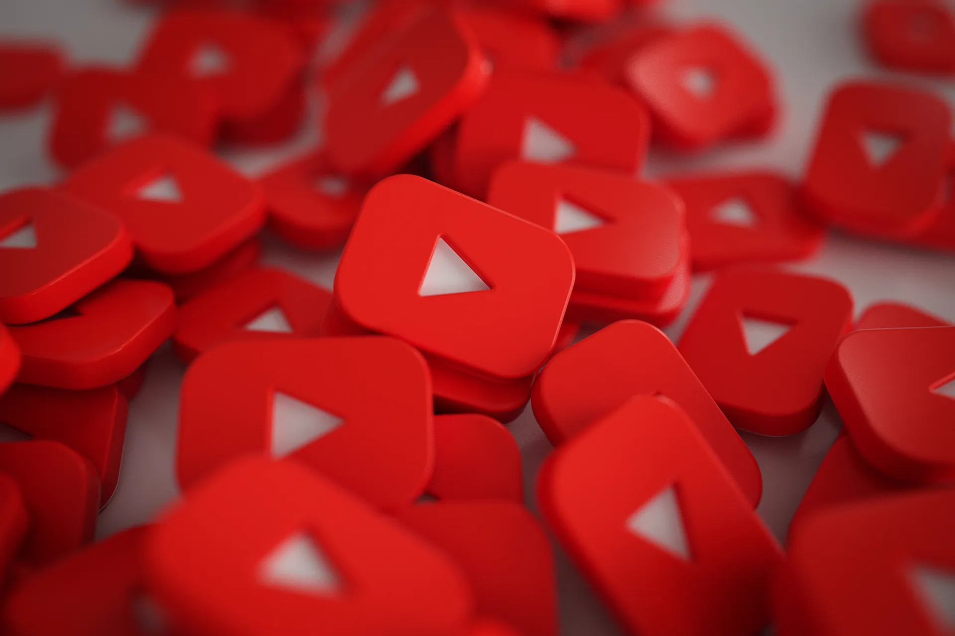 YouTube: seconda chance per i creator esclusi per disinformazione – Tutto sul nuovo programma di reintegro 2025