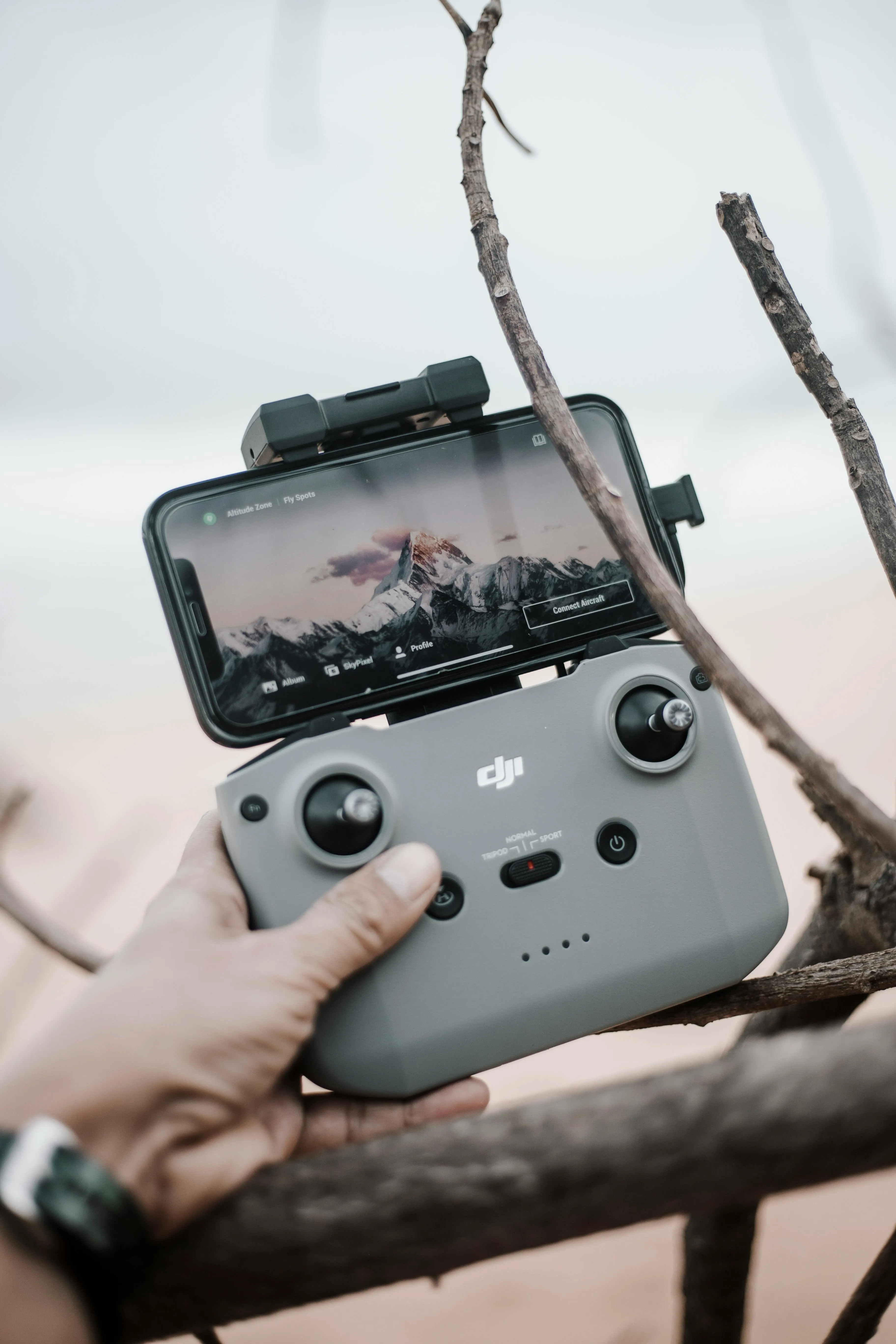 DJI Avata 360 arriva in Italia: il drone FPV con sensori da 1 pollice e video 8K che ridefinisce le riprese sferiche