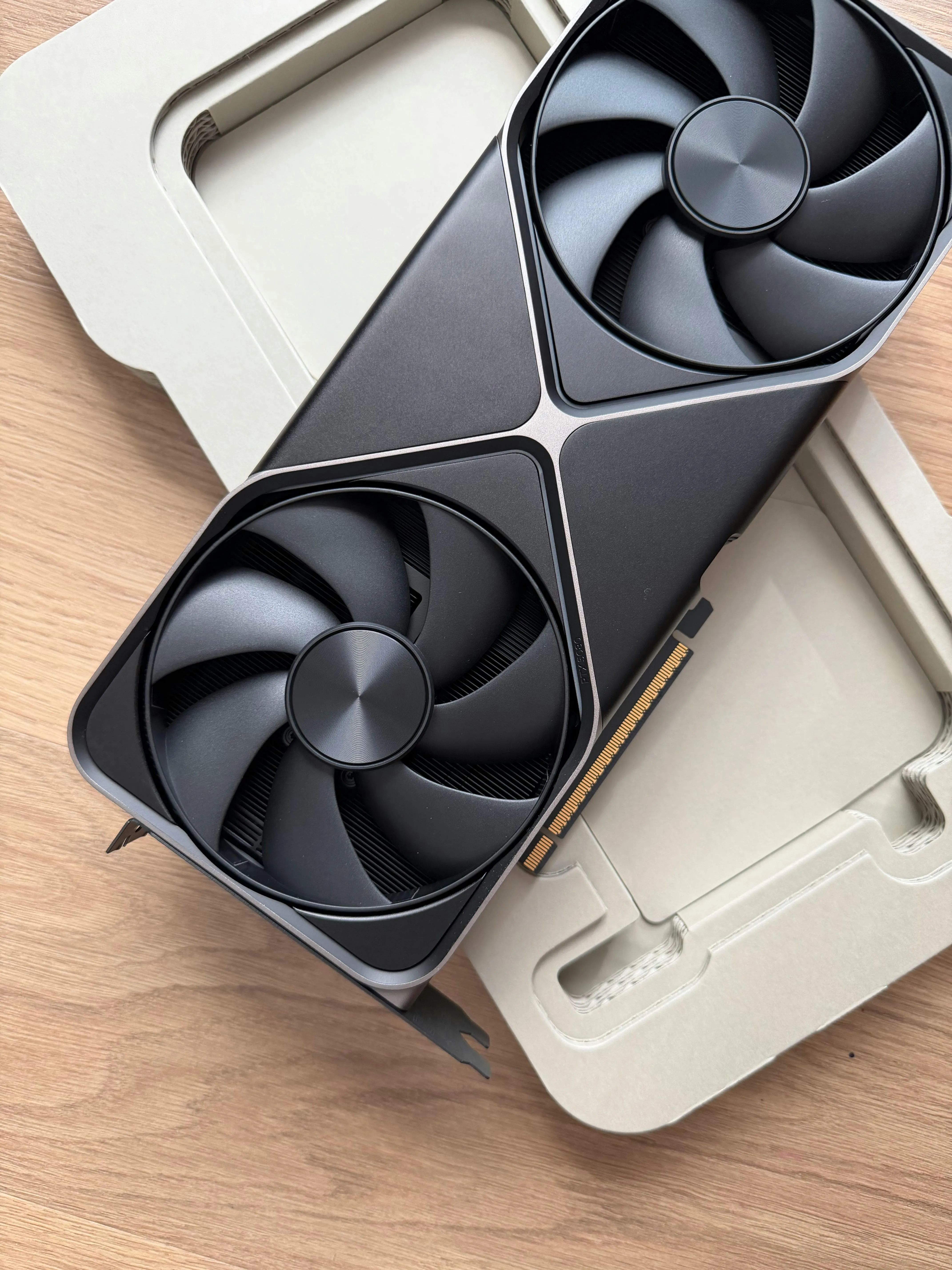 DLSS 5: GPU compatibili, requisiti hardware e tutto ciò che sappiamo dopo la GTC 2026