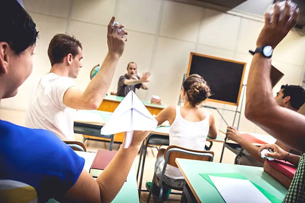 Docenti aggrediti, Sandro Marenco: "La scuola deve tornare a essere un luogo di accoglienza, non un ring"