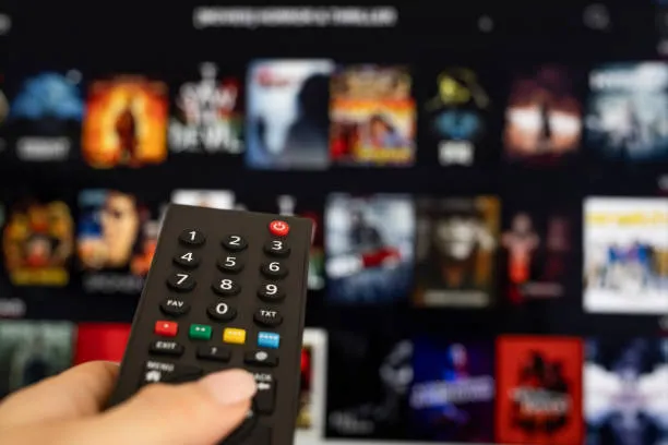 Plex rivoluziona il suo modello: dal 2026 necessario l’abbonamento per lo streaming remoto