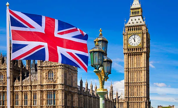Dropout UK, nuove soglie Home Office: italiani sotto il filtro