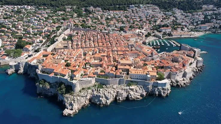 Dubrovnik batte l'overtourism: Italia fuori dal podio UE 2026