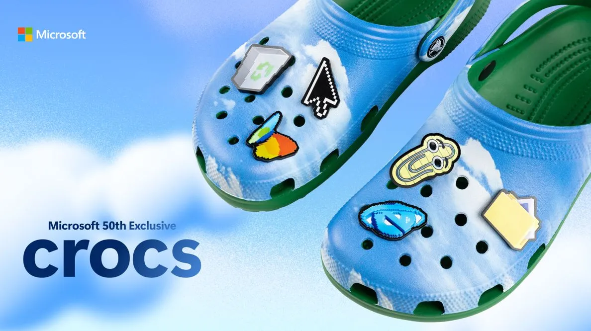 Microsoft rivoluziona il mercato delle calzature: arriva la collezione Crocs dedicata a Windows XP