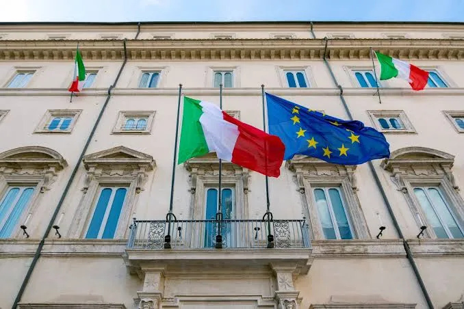 Edilizia scolastica nel DPB 2027: dentro i 3 miliardi infrastrutture