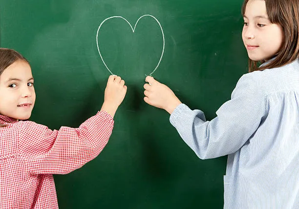 Educazione affettiva a scuola, a Firenze i nuovi corsi gratuiti per docenti di infanzia e primaria: la proposta della Fondazione Giulia Cecchettin