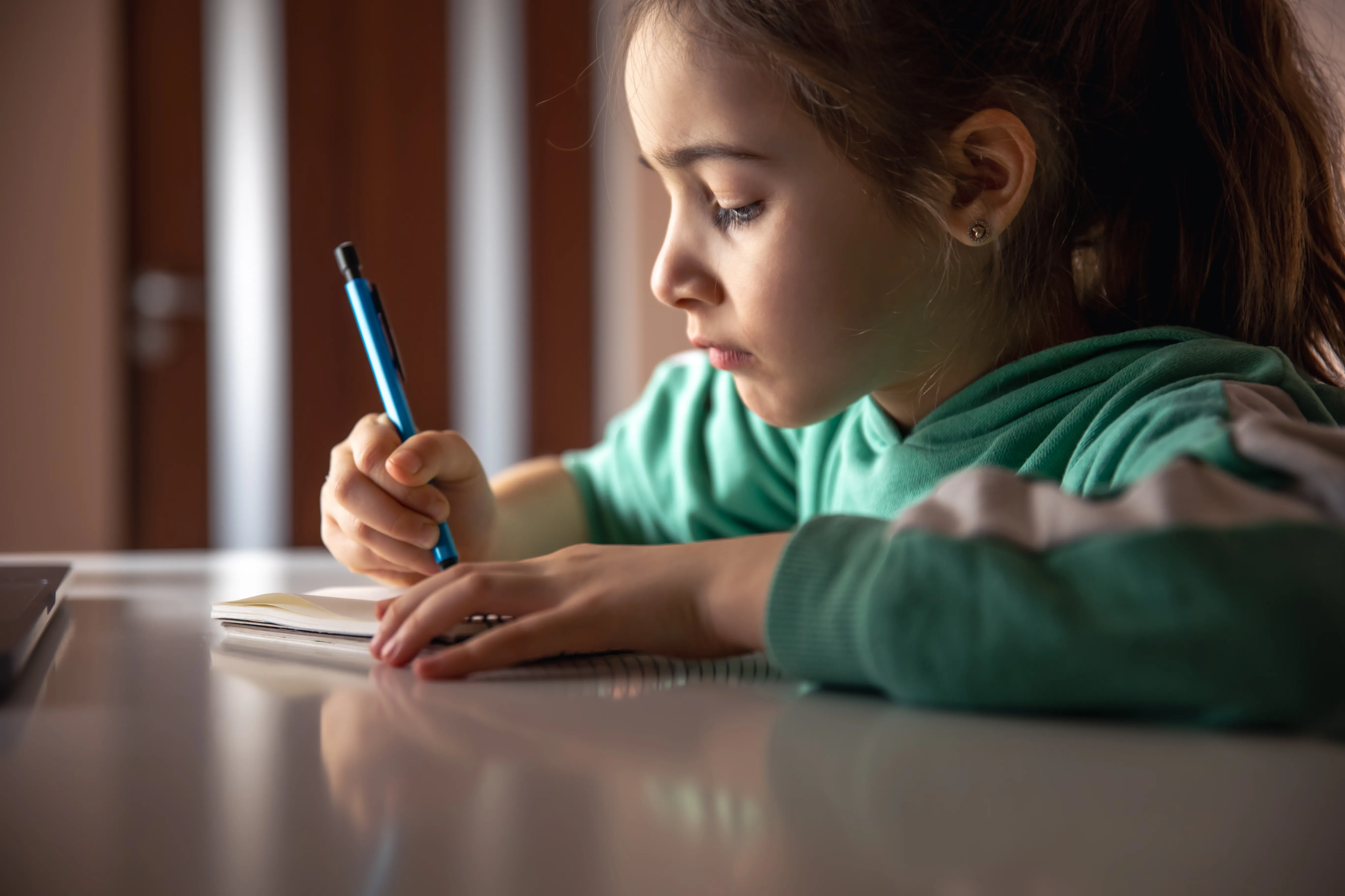 Educazione affettiva  a scuola: il racconto degli abusi subiti  