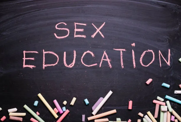 Educazione sessuale a scuola, in Italia solo il 47% l'ha ricevuta