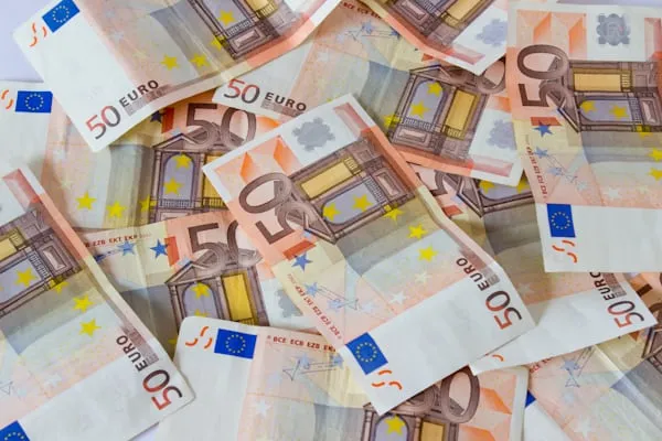 Erasmus+ 2028-2034: 40 miliardi, l'Italia seconda in Europa per Neet
