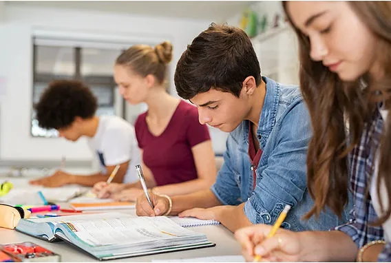 Monitoraggio orientamento scolastico: parte la rilevazione 2024