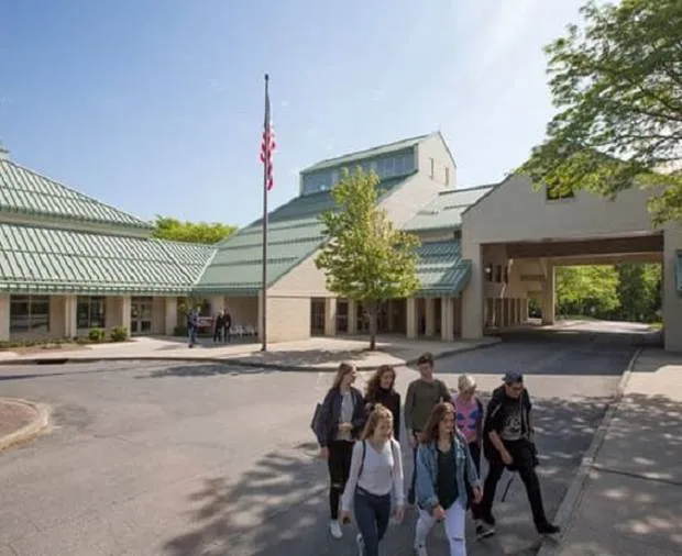 Istruzione superiore internazionale: oltre le barriere dell’export e le sfide delle restrizioni