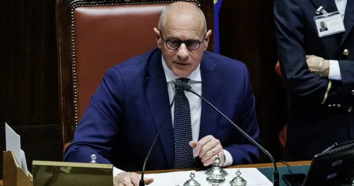 Foibe, Fratelli d'Italia consegna al ministro Valditara la lista di 41 scuole "inadempienti": è scontro politico sulla memoria