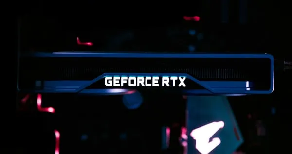 GeForce RTX 6000: Ecco Perché le Nuove GPU NVIDIA Sono Attese Solo per il 2027