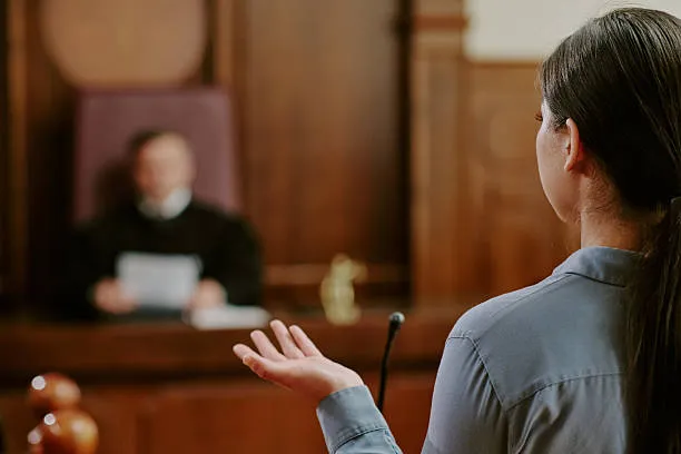 Scuola sotto esame: docente senza diploma a Verona condannata a restituire 100mila euro al Ministero