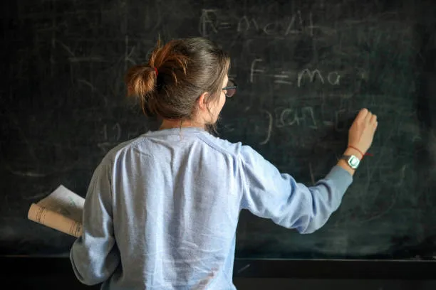 Docenti di sostegno precari: Valditara annuncia conferme e novità per la continuità didattica