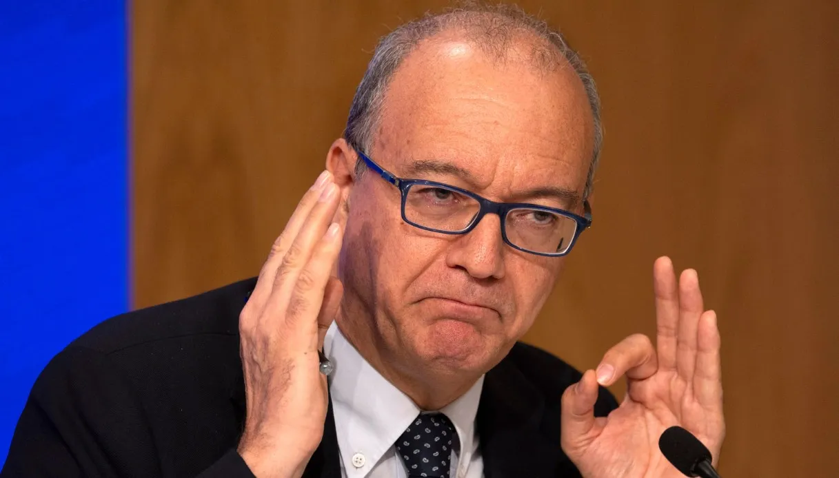 Carta Docente 2025/26: Risorse Confermate, Nessuna Decurtazione e Nuove Aperture ai Precari – Le Parole di Valditara