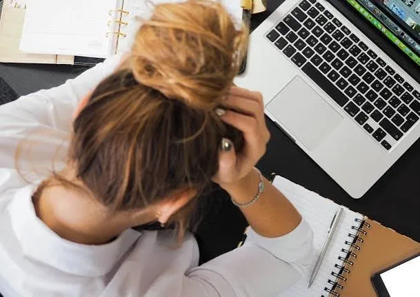 Il 71% degli studenti in ansia: il rapporto Censis conferma i dati PISA