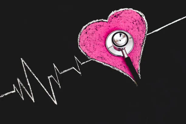 Il battito del cuore contro i tumori: la ricerca italiana che apre una nuova frontiera nella lotta al cancro