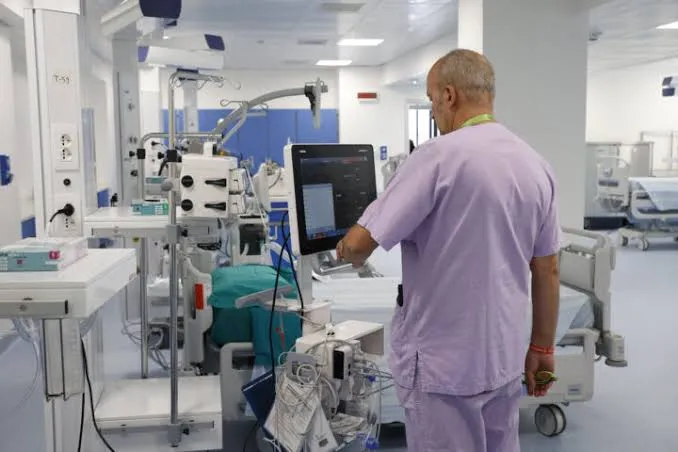 Il caschetto del CNR che vuole battere l'ictus prima dell'ospedale