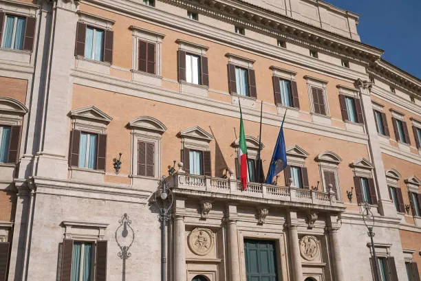 Il collo di bottiglia della riforma Bernini: 41,3% di abilitati fuori