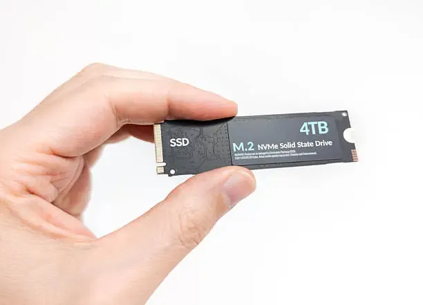 Il driver NVMe nascosto di Windows che rende gli SSD fino al 65% più veloci: come attivarlo