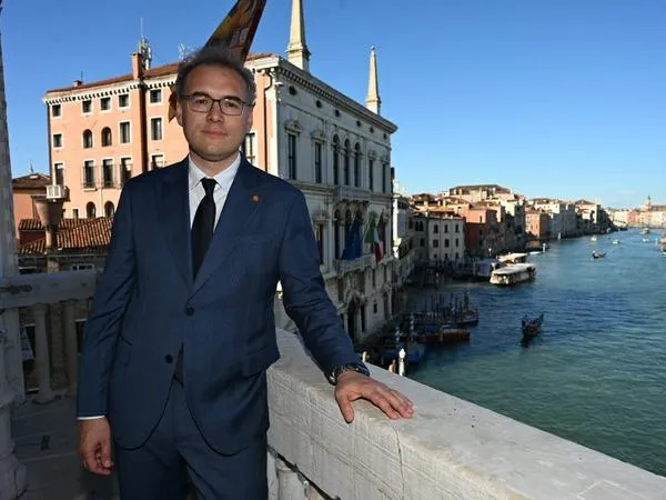 Il filosofo Marco Sgarbi nuovo rettore dell'Università di Venezia: è il più giovane dalla fondazione di  Ca' Foscari