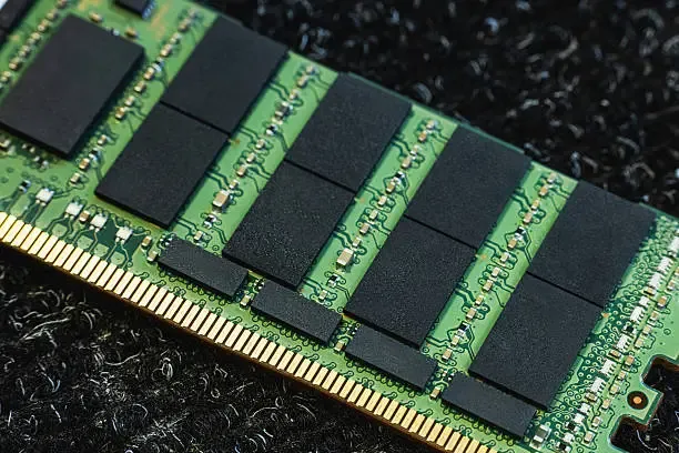 Il tramonto della RAM cinese economica: prezzi dei moduli DDR5 in linea con quelli occidentali