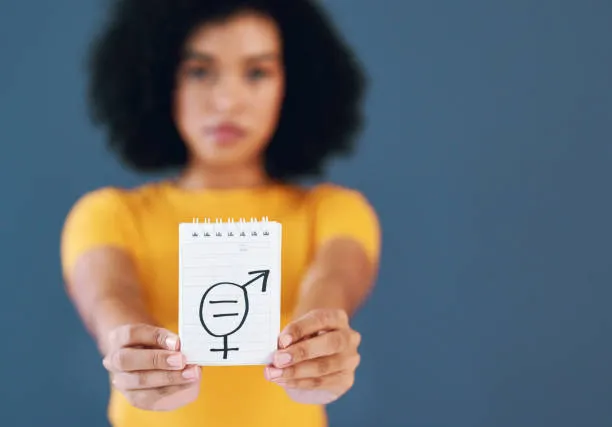 Educazione Sessuale e Femminicidi: Prima della 'Lezioncina' Serve un Cambiamento Culturale Profondo