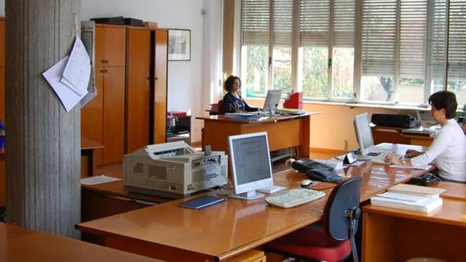 Attribuzione degli incarichi al personale ATA: quadro normativo, responsabilità e best practice operative. Guida completa aggiornata per Dirigenti scolastici e DSGA
