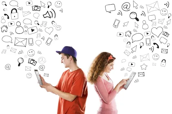 Insegnare con The Social Dilemma: cosa la ricerca aggiunge al film