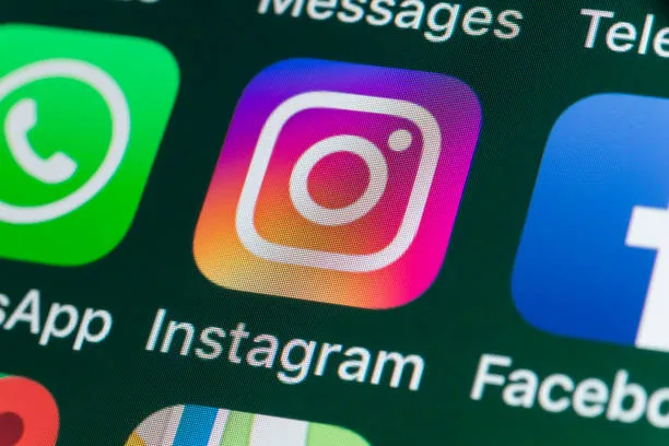 Instagram e l’Ondata di Intelligenza Artificiale: Nuove Strategie per Premiare la Creatività sulla Piattaforma nel 2026
