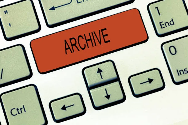 Internet Archive sotto attacco: perché i grandi editori vogliono bloccare la Wayback Machine