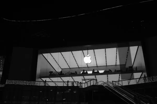 iPhone 17e: Apple dice addio al notch con il nuovo display OLED e Dynamic Island