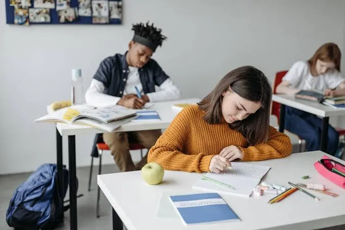 Iride Censis, il vuoto di feedback: 3 studenti su 4 senza risposta