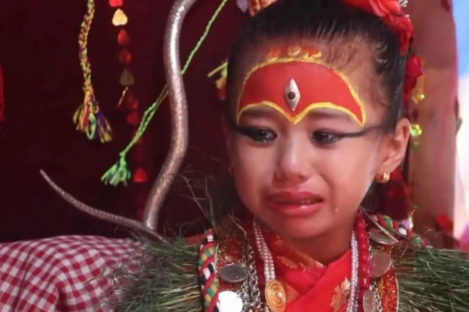 Traduzione Kumari in Nepal: chi sono le bambine strappate all’infanzia