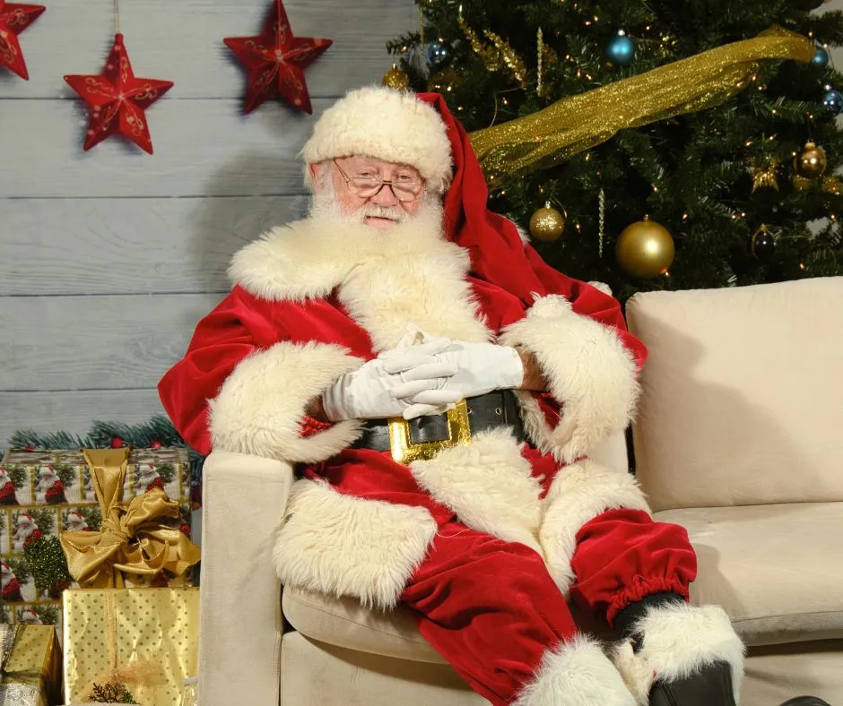 Le Origini Nascoste  di Babbo Natale: Tra Storia, Leggenda e Magia 